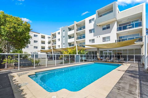 Quality Suites Pioneer Sands - New Castle Holiday 4