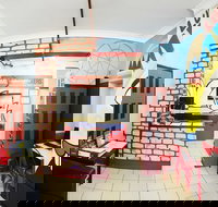 Home Backpackers - New Castle Holiday