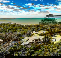 Sanctuary Palm Cove - New Castle Holiday