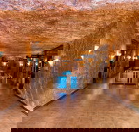 Desert Cave Hotel - New Castle Holiday