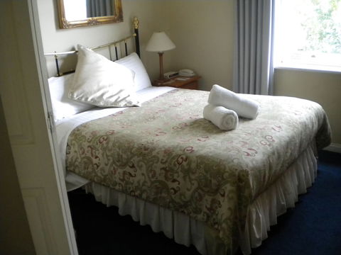 The Lodge On Elizabeth - New Castle Holiday 6