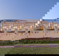 Best Western Crystal Inn - New Castle Holiday