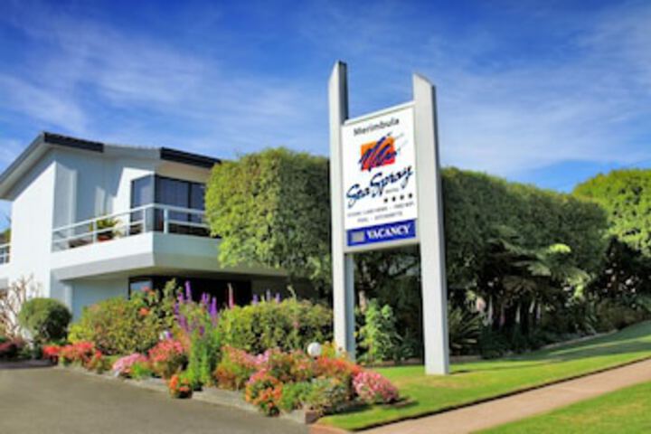 Merimbula NSW New Castle Holiday