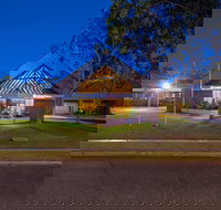 DoubleTree by Hilton Alice Springs - New Castle Holiday