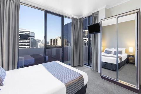Riverside Apartments Melbourne - New Castle Holiday 4