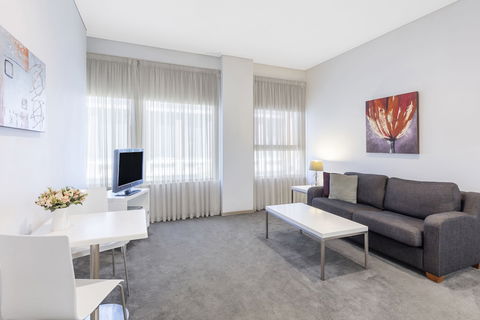 Riverside Apartments Melbourne - New Castle Holiday 5