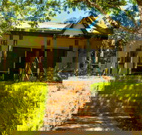 Brooklands of Mornington - New Castle Holiday