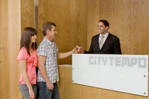 City Tempo Queen St - New Castle Holiday 3