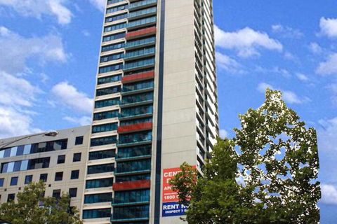 City Tempo Queen St - New Castle Holiday 1