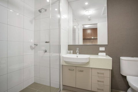 Quest Parap - New Castle Holiday 6