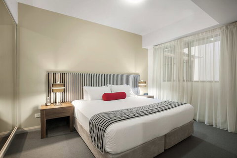 Quest Parap - New Castle Holiday 4