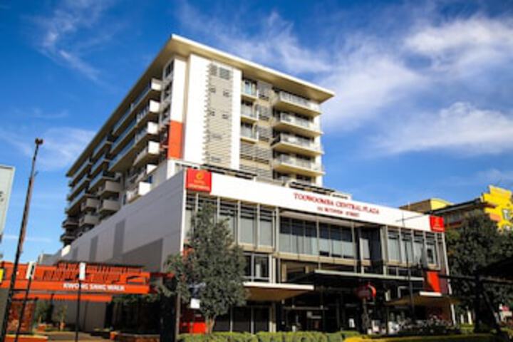 Toowoomba QLD New Castle Holiday