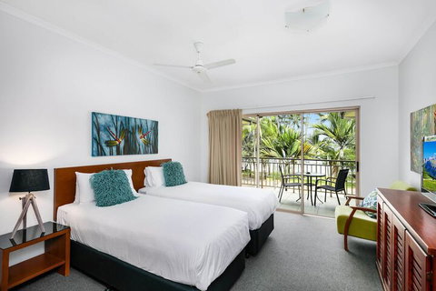 Mantra Amphora - New Castle Holiday 7