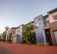 Best Western Plus Quarterdecks Retreat - New Castle Holiday