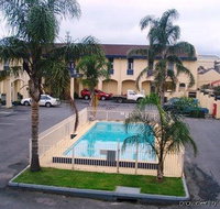 Econo Lodge Hacienda International - New Castle Holiday