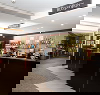 Edgewater Hotel - New Castle Holiday