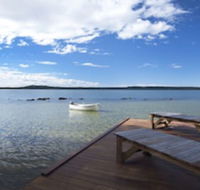 Eumarella Shores Noosa Lake Retreat - New Castle Holiday
