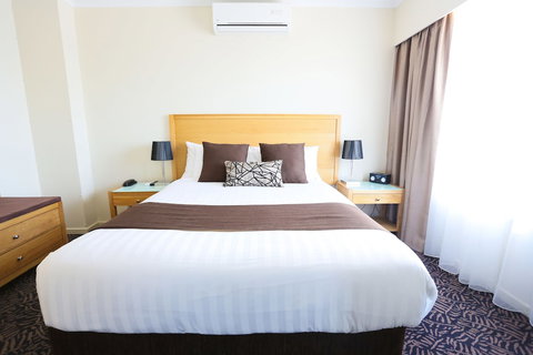Best Western Plus Hovell Tree Inn - New Castle Holiday 6