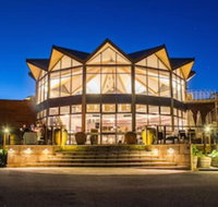 Lyndoch Hill - New Castle Holiday