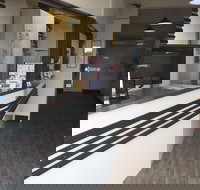 Adina Place Motel Apartments - New Castle Holiday