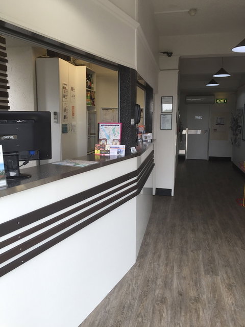 Adina Place Motel Apartments - New Castle Holiday 0