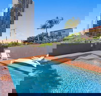 Arrival Accommodation Centre - New Castle Holiday