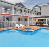 Sunshine Beach Resort - New Castle Holiday