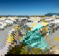 Sand Dunes Resort - New Castle Holiday