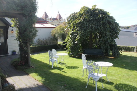 Alice's Cottages - New Castle Holiday 6