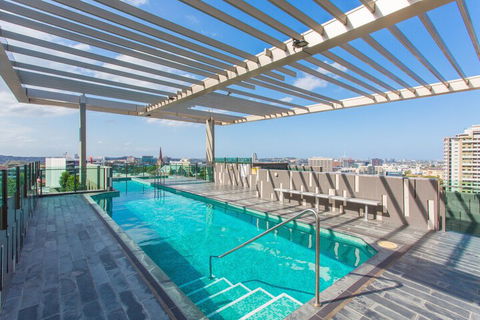 Quattro On Astor Apartments Brisbane By Restt - New Castle Holiday 2