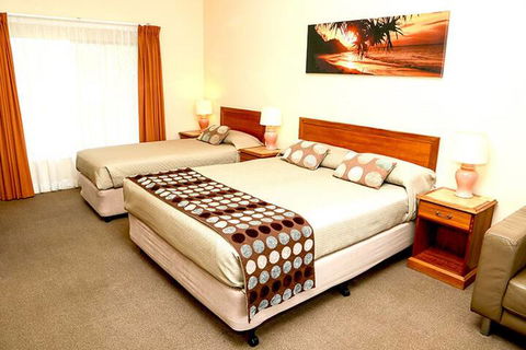 Byron Motor Lodge Motel - New Castle Holiday 6