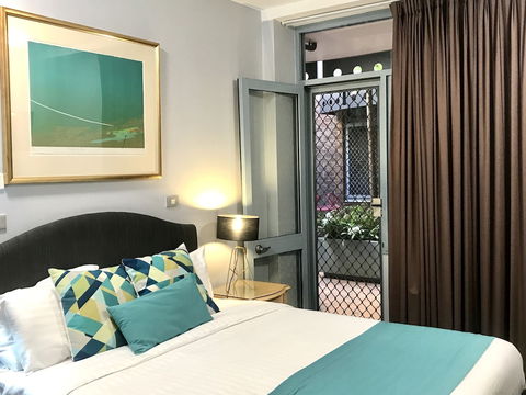 Mariners Court Hotel - New Castle Holiday 2