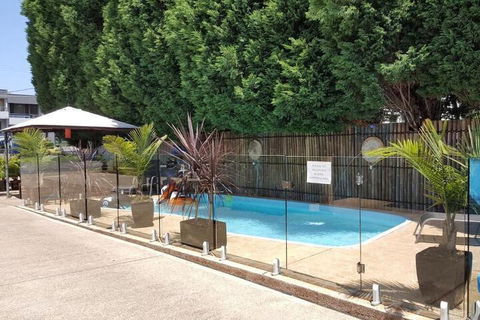 Admiral Nelson Motor Inn - New Castle Holiday 7