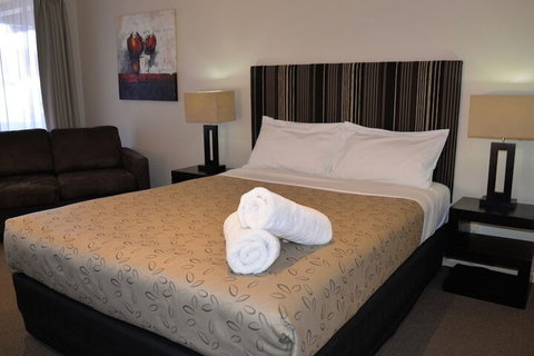 Alexandra Place - New Castle Holiday 6