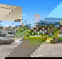 Alexander Motor Inn  Apartments - New Castle Holiday