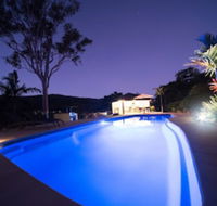 Seclude Rainforest Retreat - New Castle Holiday