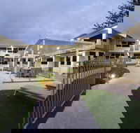 Montego Mermaid Beach Motel - New Castle Holiday