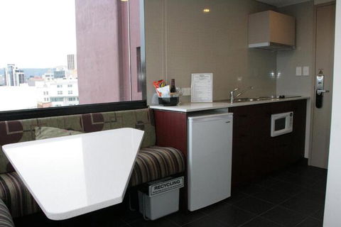 Fountainside Hotel - New Castle Holiday 0