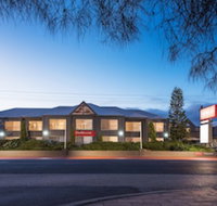 Bellevue on the Lakes - New Castle Holiday