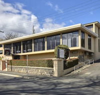 Commodore Regent - New Castle Holiday