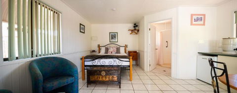 Chillagoe Cabins & Tours - New Castle Holiday 2