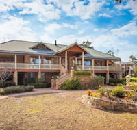 Robyns Nest Boutique Resort - New Castle Holiday