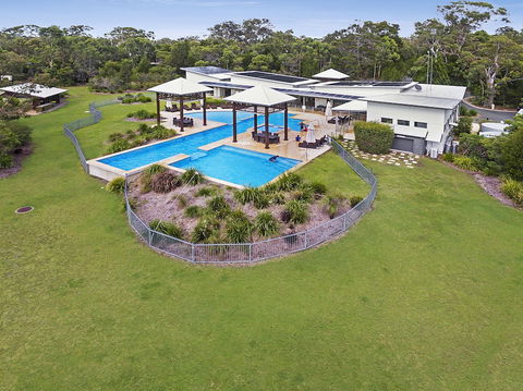 Beach Road Holiday Homes - New Castle Holiday 2