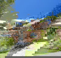 L'Auberge Noosa - New Castle Holiday