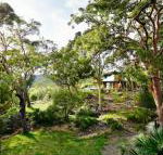 Pretty Beach House - New Castle Holiday