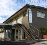Golden Shores Airport Motel - New Castle Holiday