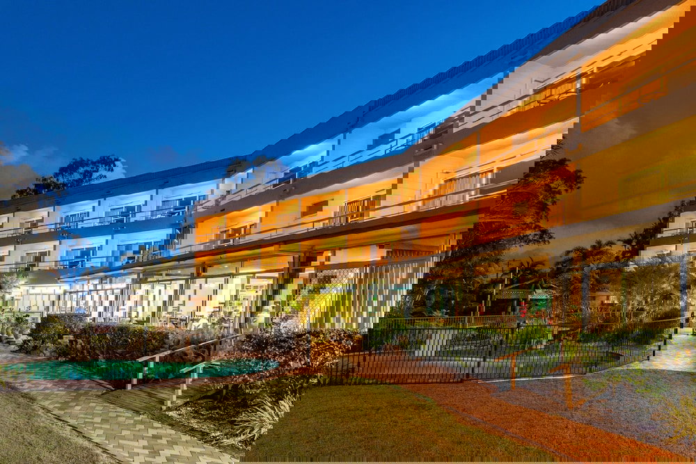 South Gladstone QLD New Castle Holiday