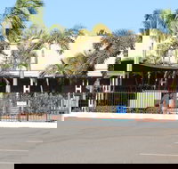 Karratha Central Apartments - New Castle Holiday