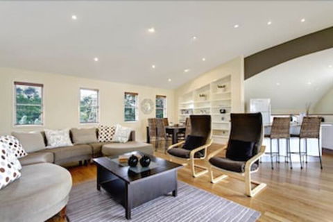 A PERFECT STAY - Beach House At Tallows - New Castle Holiday 2