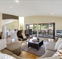 A PERFECT STAY - Beach House at Tallows - New Castle Holiday